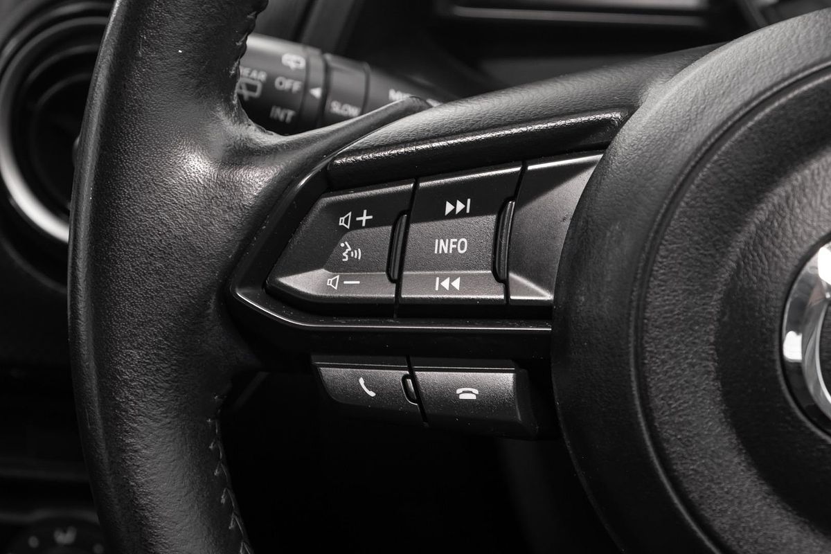 2017 Mazda 2 Maxx DJ Series