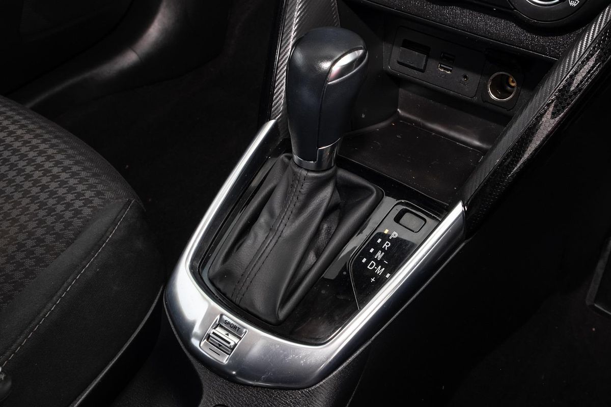 2017 Mazda 2 Maxx DJ Series