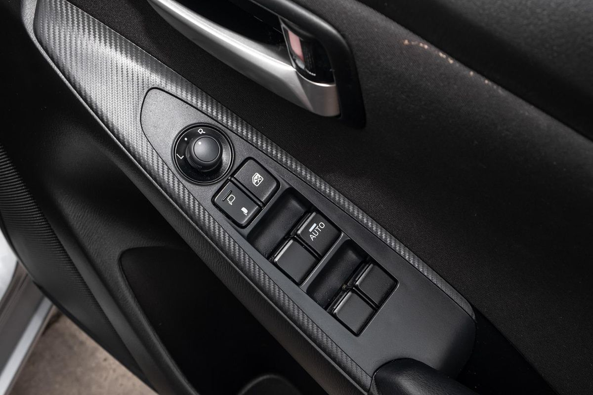 2017 Mazda 2 Maxx DJ Series