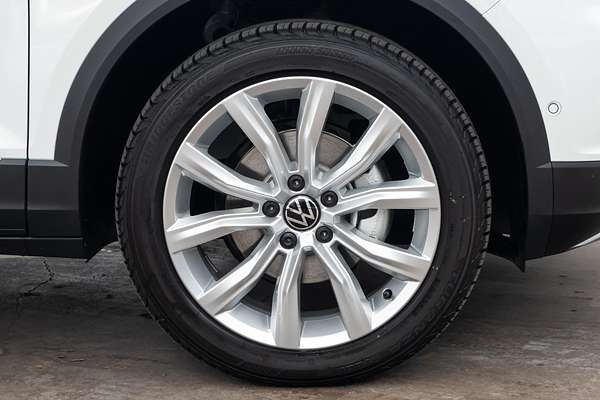 2025 Volkswagen T-Roc 110TSI Style D11