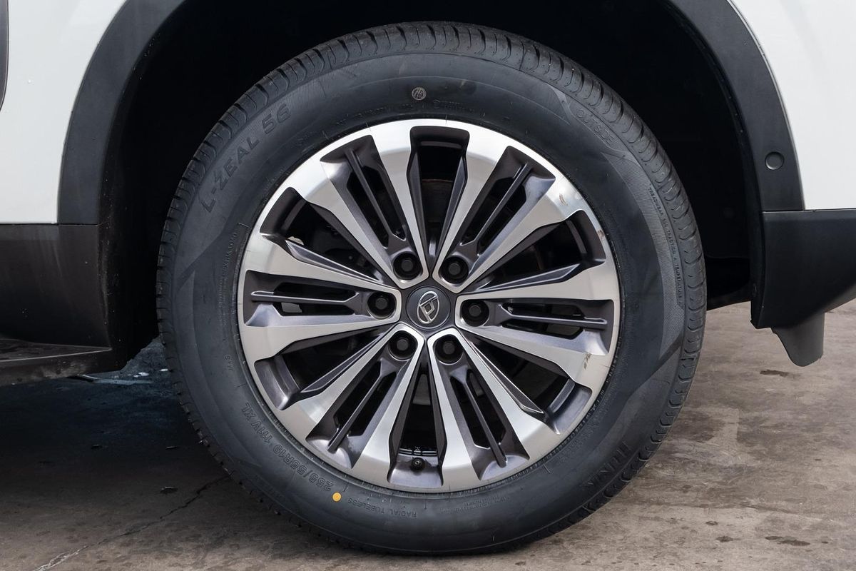 2019 LDV D90 Deluxe SV9A