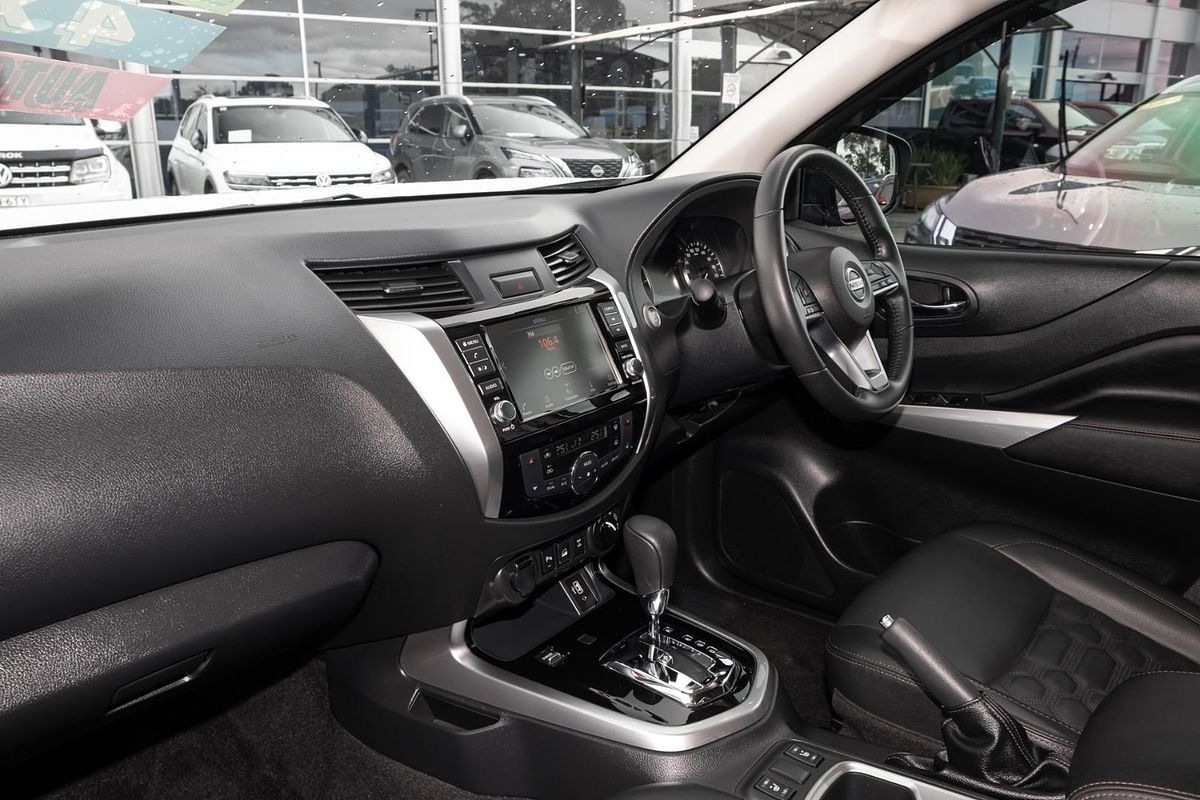 2023 Nissan Navara ST-X D23 4X4