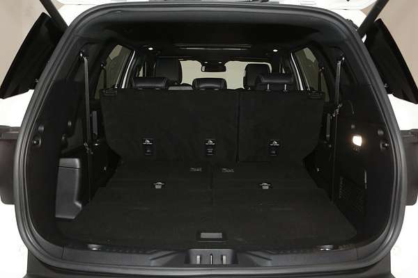 2023 Ford Everest Platinum 3.0L