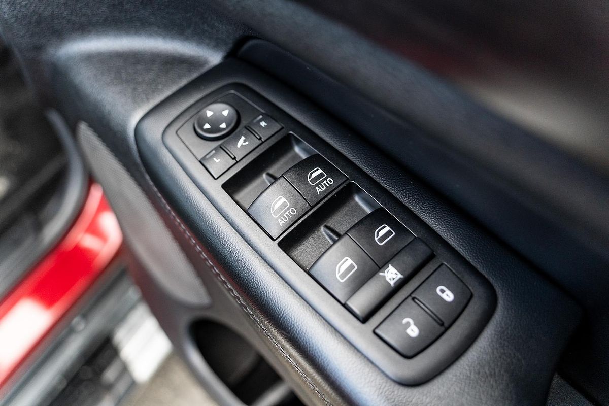 2014 Jeep Grand Cherokee Laredo WK