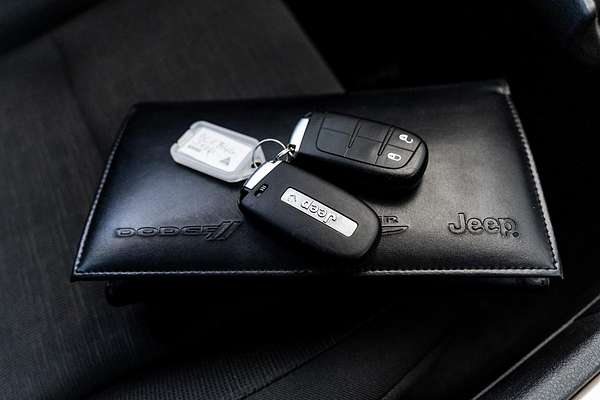 2014 Jeep Grand Cherokee Laredo WK