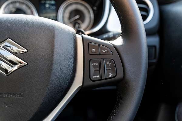 2023 Suzuki Vitara Turbo LY Series II