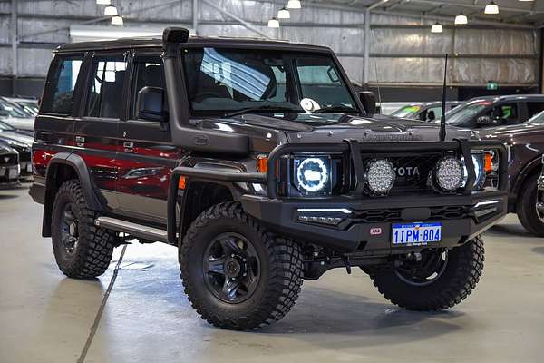 2024 Toyota Landcruiser GXL VDJL76R