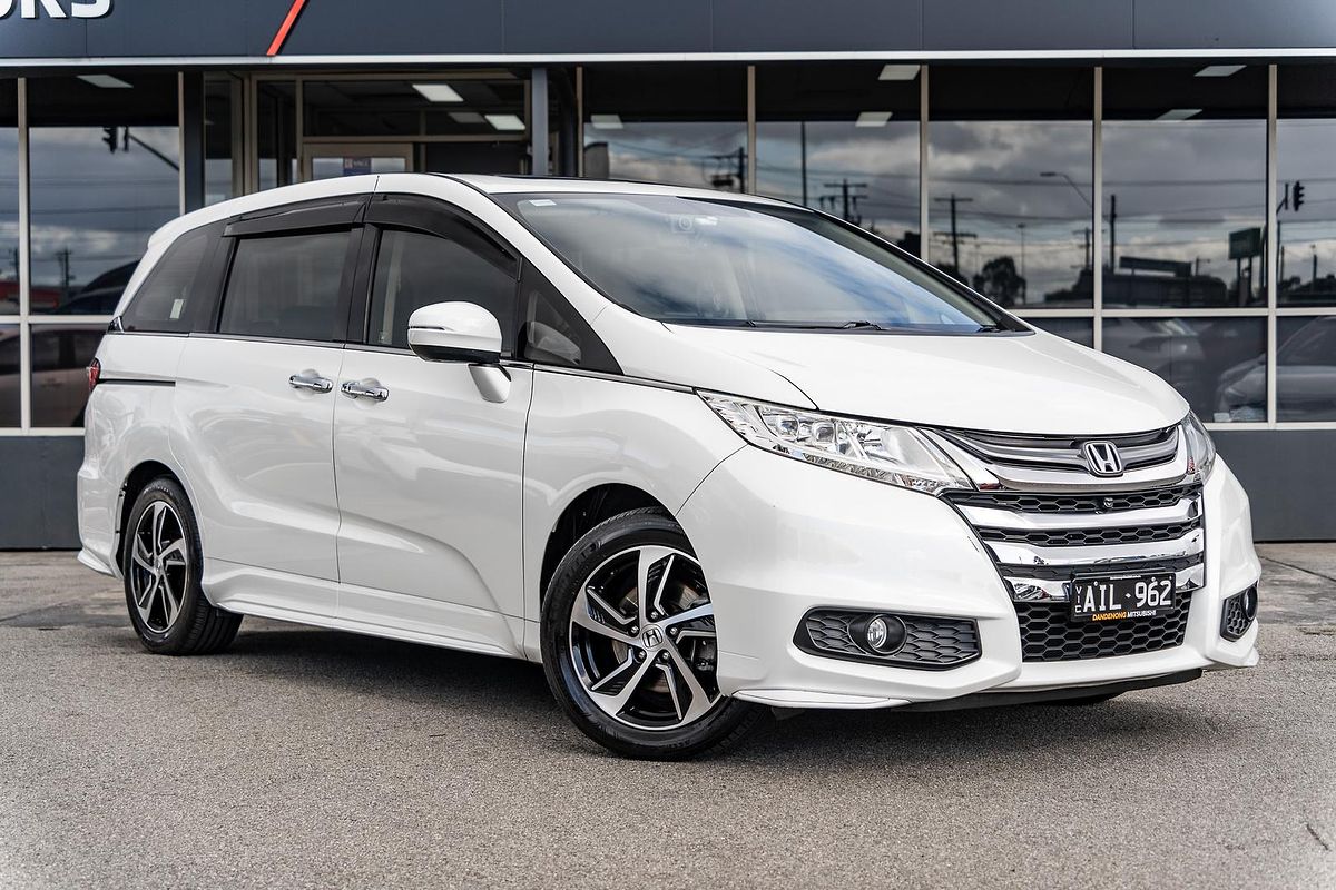 2016 Honda Odyssey VTi-L 5th Gen