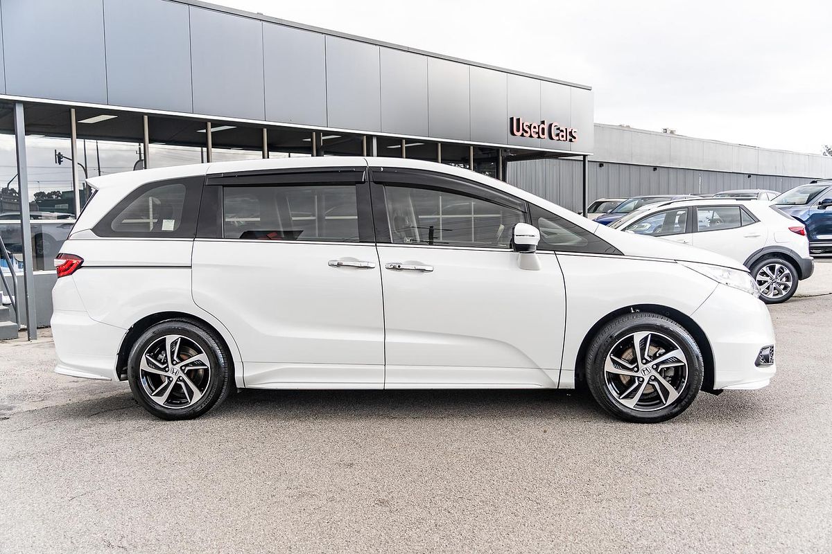 2016 Honda Odyssey VTi-L 5th Gen