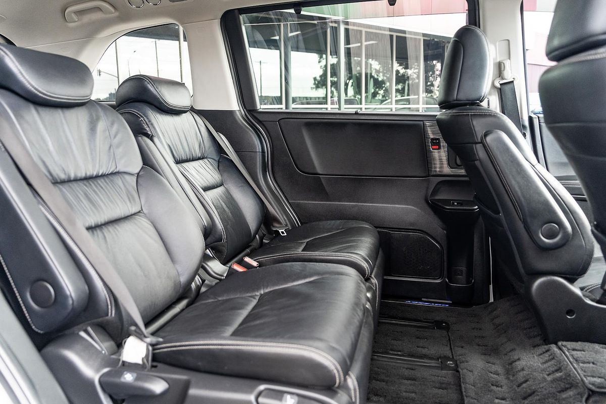 2016 Honda Odyssey VTi-L 5th Gen