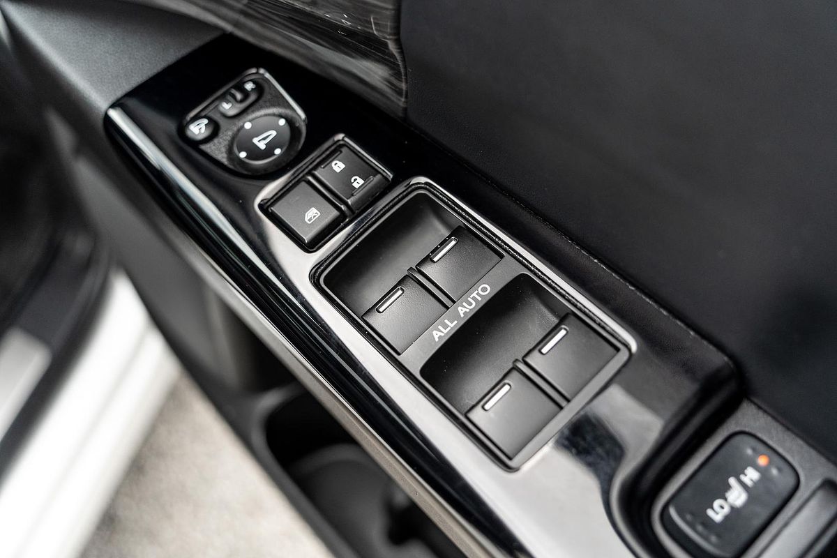 2016 Honda Odyssey VTi-L 5th Gen