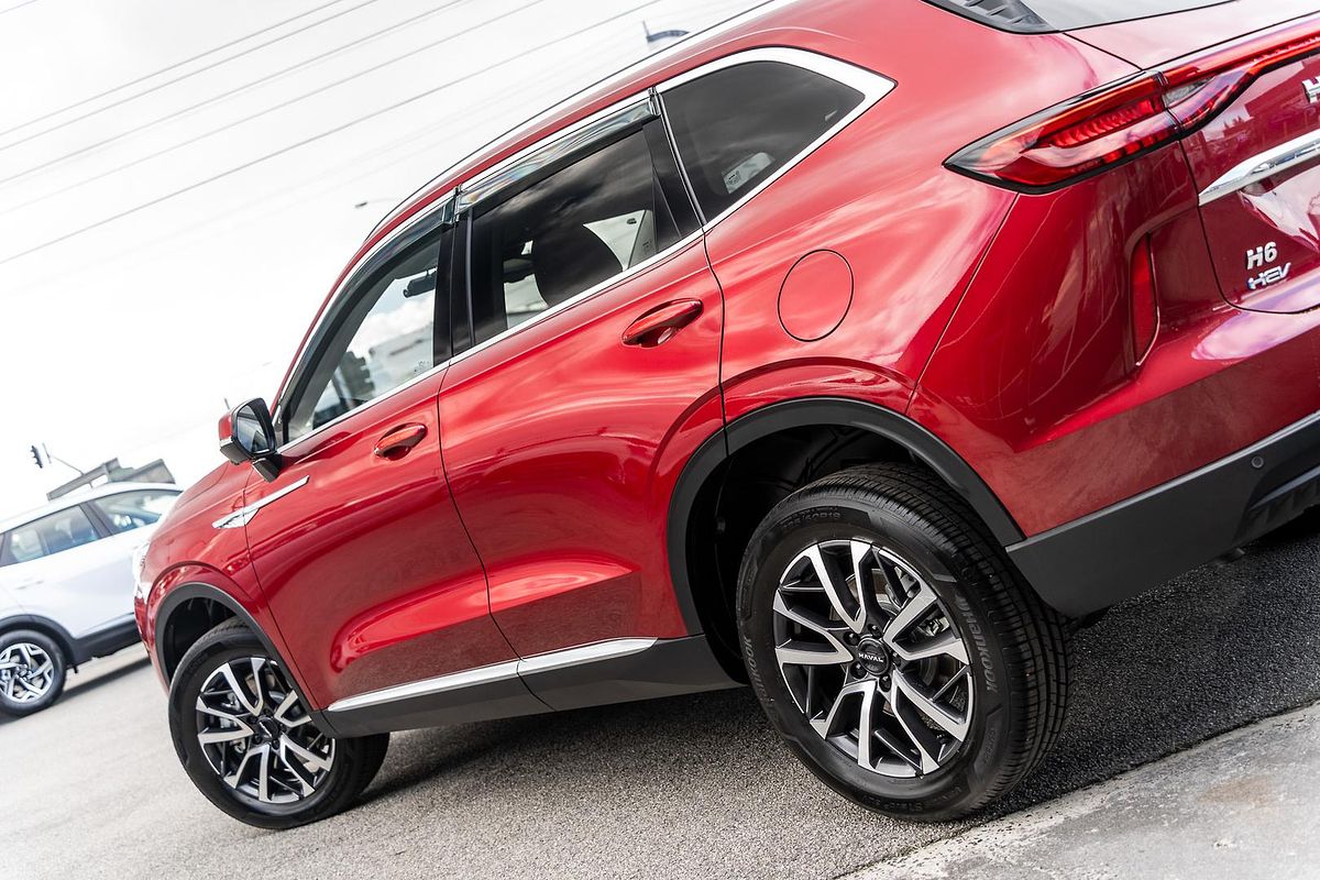 2024 GWM Haval H6 Lux Hybrid B01