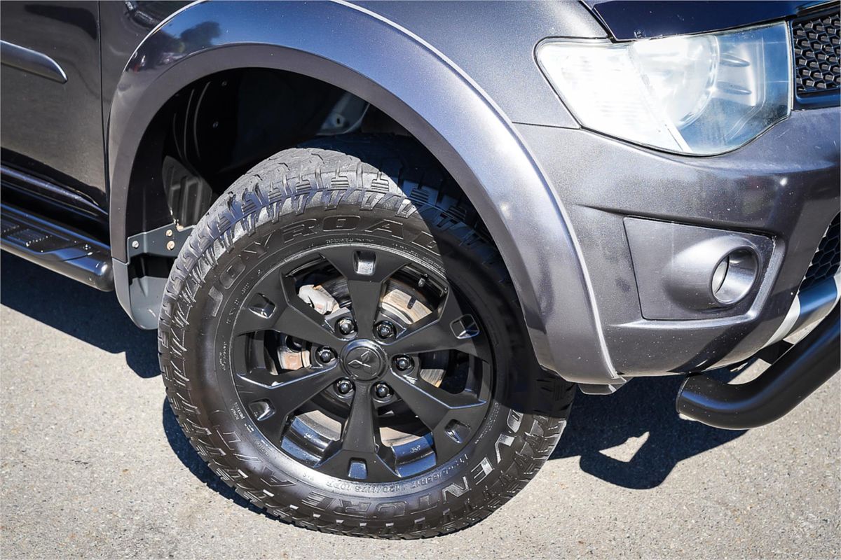 2012 Mitsubishi Triton GLX-R MN 4X4