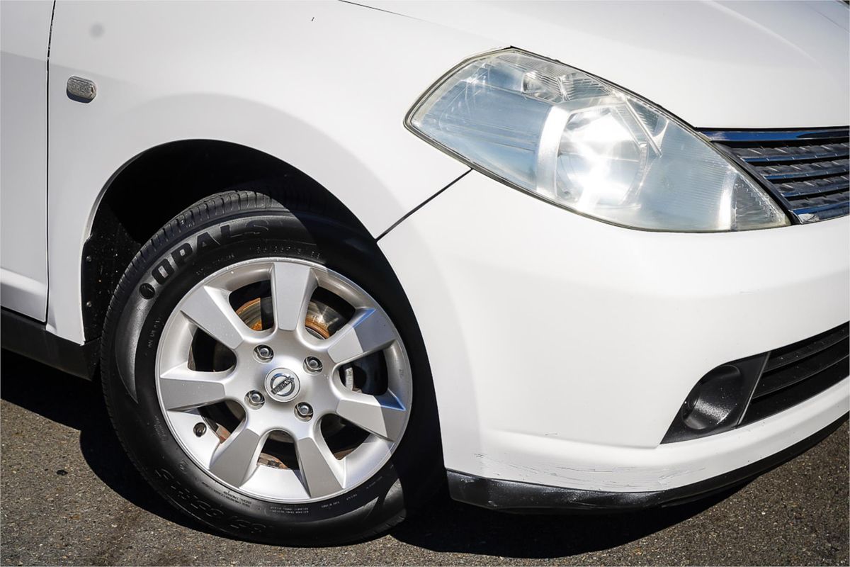 2007 Nissan Tiida ST-L C11