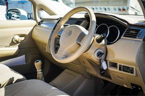 2007 Nissan Tiida ST-L C11