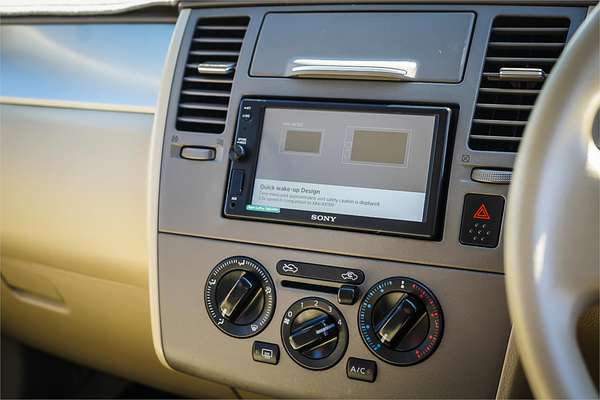 2007 Nissan Tiida ST-L C11