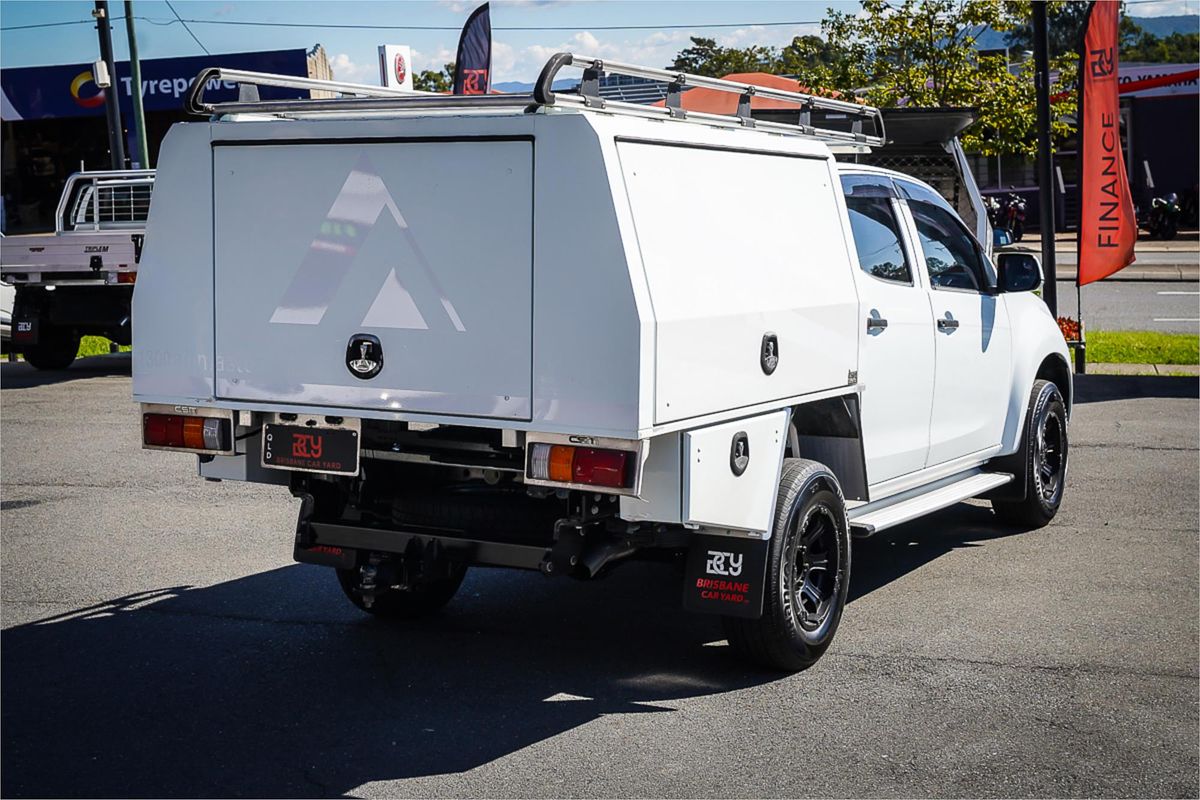 2016 Isuzu D-MAX SX High Ride Rear Wheel Drive