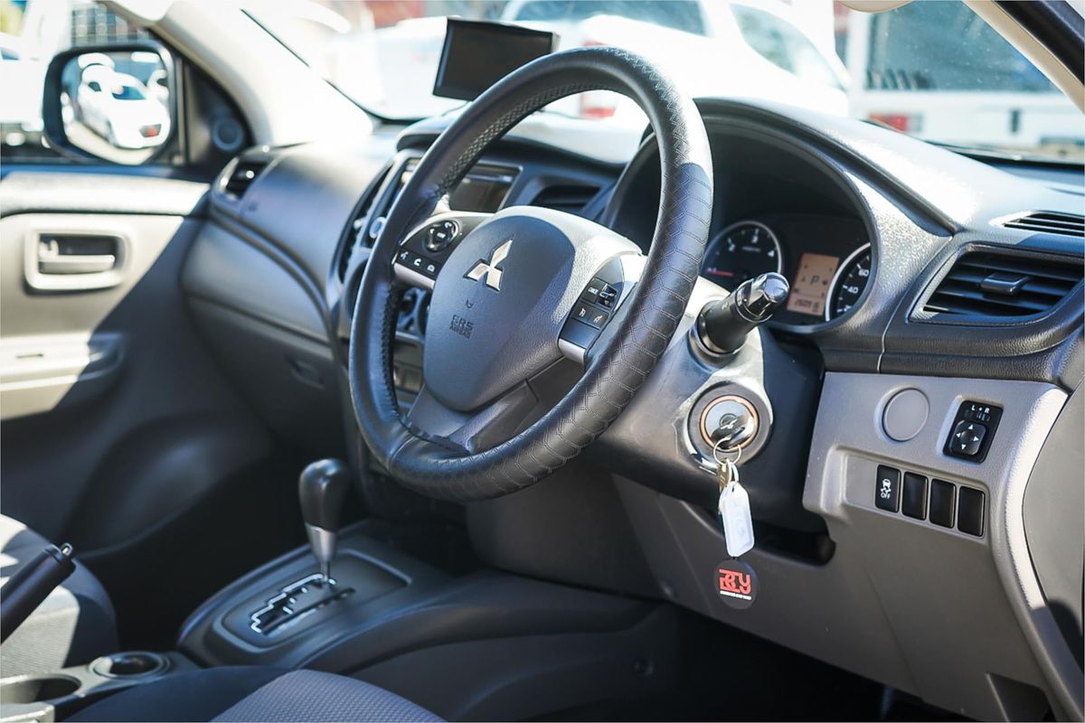 2016 Mitsubishi Triton GLX MQ Rear Wheel Drive