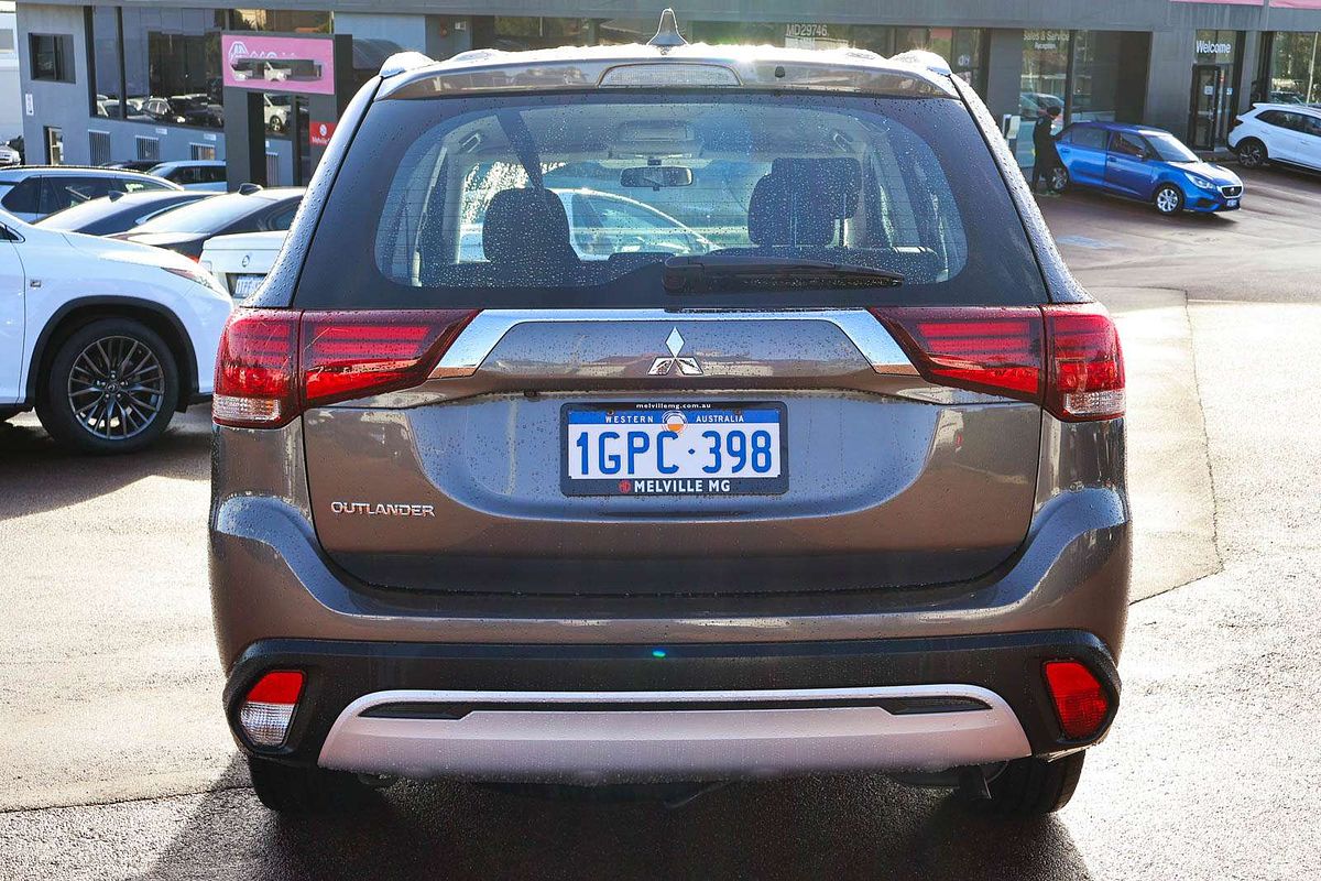2018 Mitsubishi Outlander ES ZL