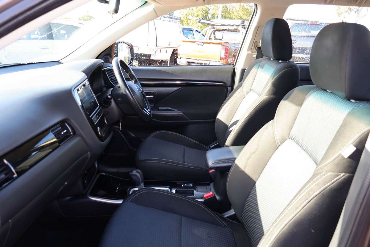 2018 Mitsubishi Outlander ES ZL