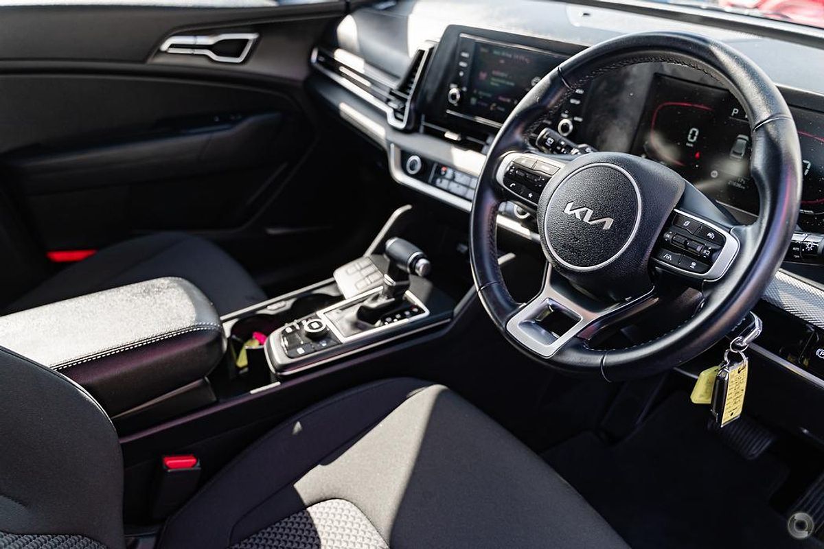 2023 Kia Sportage S NQ5