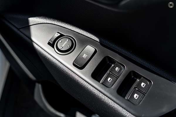 2022 Kia Stonic S YB