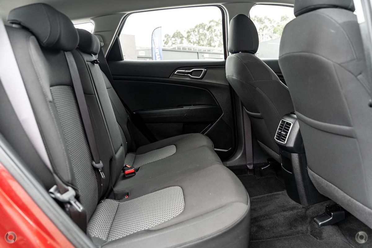 2023 Kia Sportage S NQ5