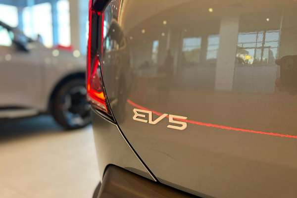 2025 Kia EV5 Air Long Range OVc