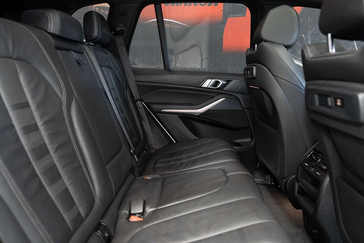 2020 BMW X5 xDrive40i M Sport G05