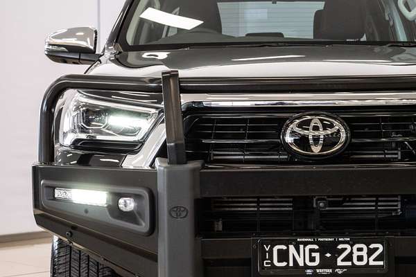 2023 Toyota Hilux SR5 GUN126R 4X4