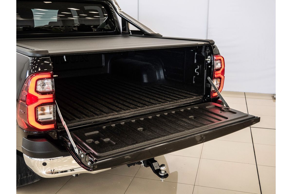 2023 Toyota Hilux SR5 GUN126R 4X4
