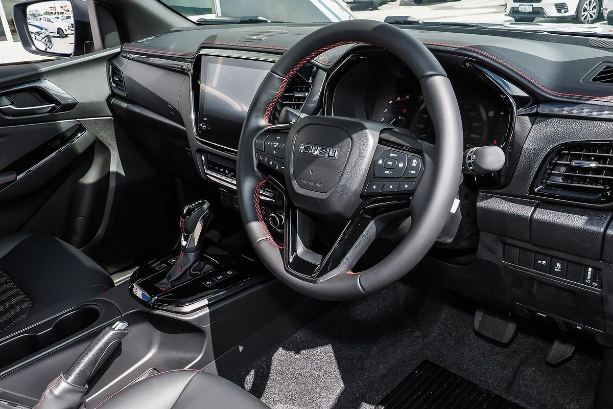 2025 Isuzu MU-X