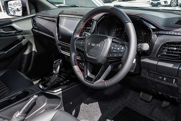 2025 Isuzu MU-X
