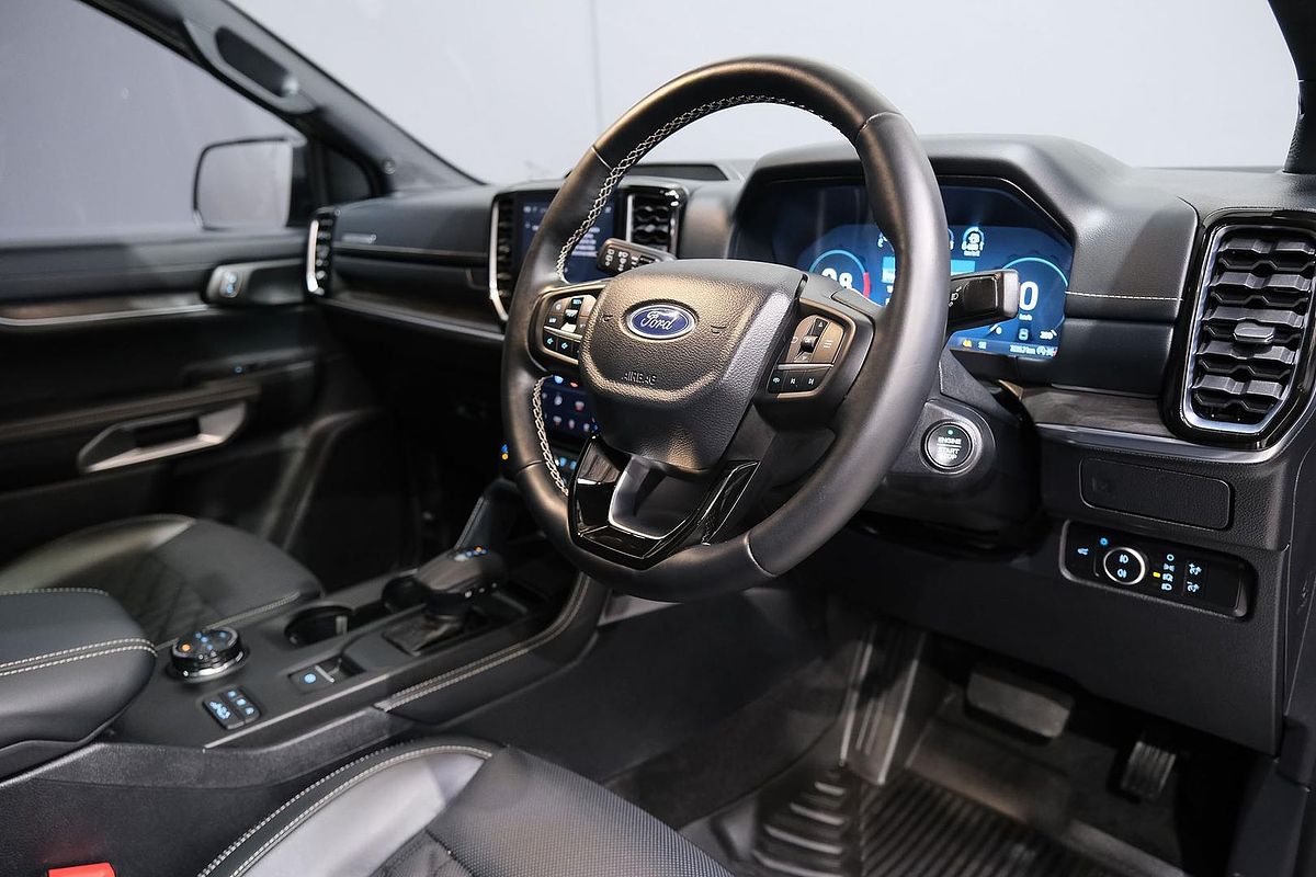 2024 Ford Everest Platinum 3.0L