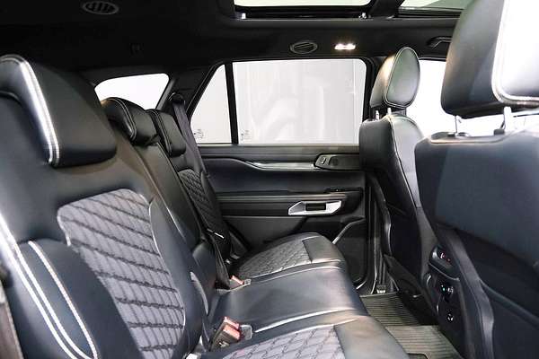 2024 Ford Everest Platinum 3.0L