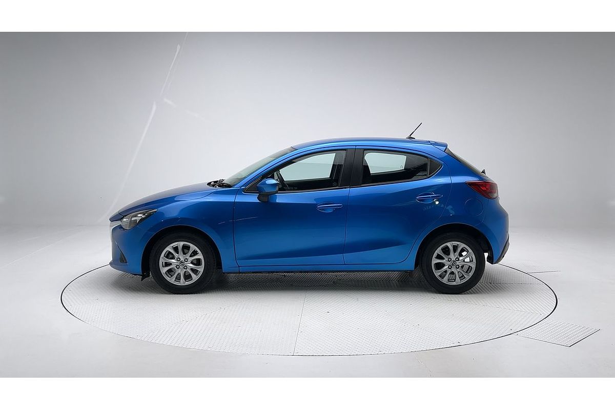 2015 Mazda 2 Maxx DJ Series