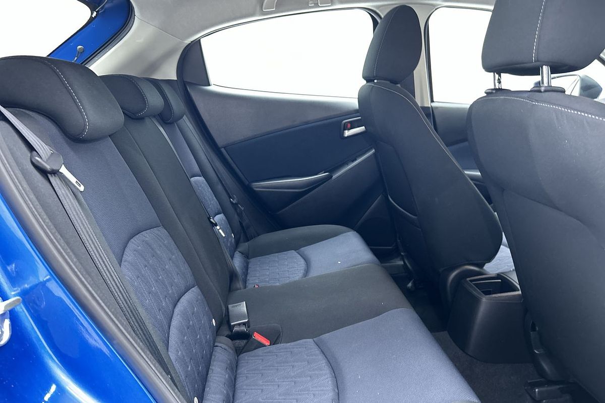 2015 Mazda 2 Maxx DJ Series