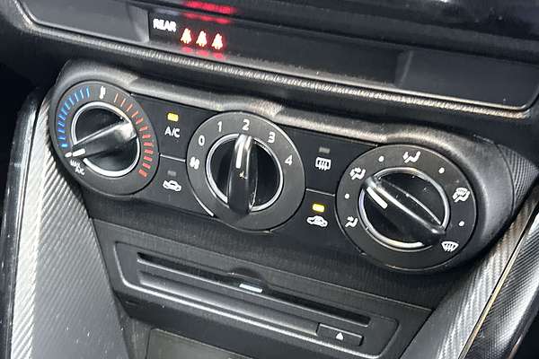 2015 Mazda 2 Maxx DJ Series