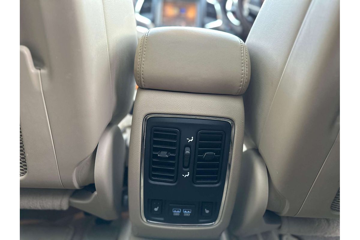 2014 Jeep Grand Cherokee Overland WK