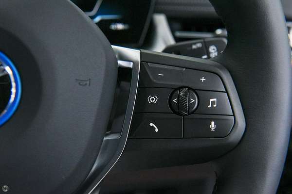 2024 BMW iX1 eDrive20 xLine U11