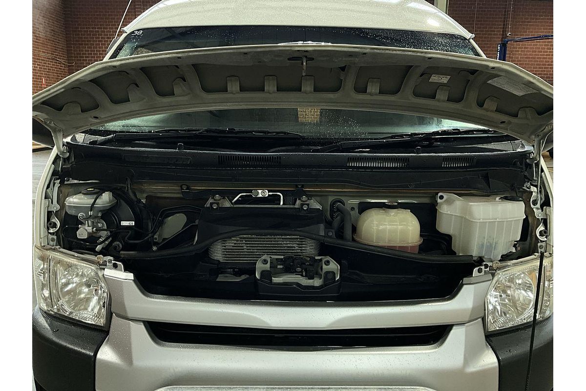 2019 Toyota Hiace Commuter KDH223R