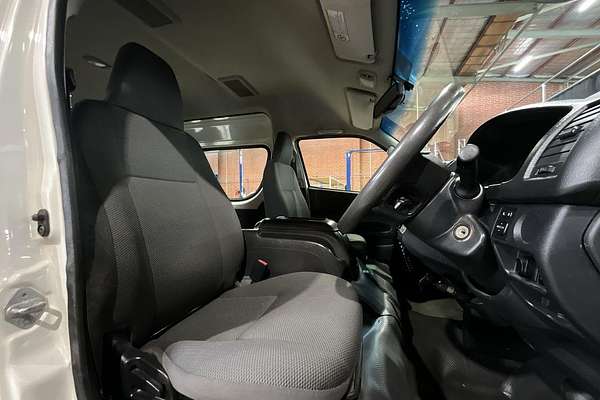 2019 Toyota Hiace Commuter KDH223R