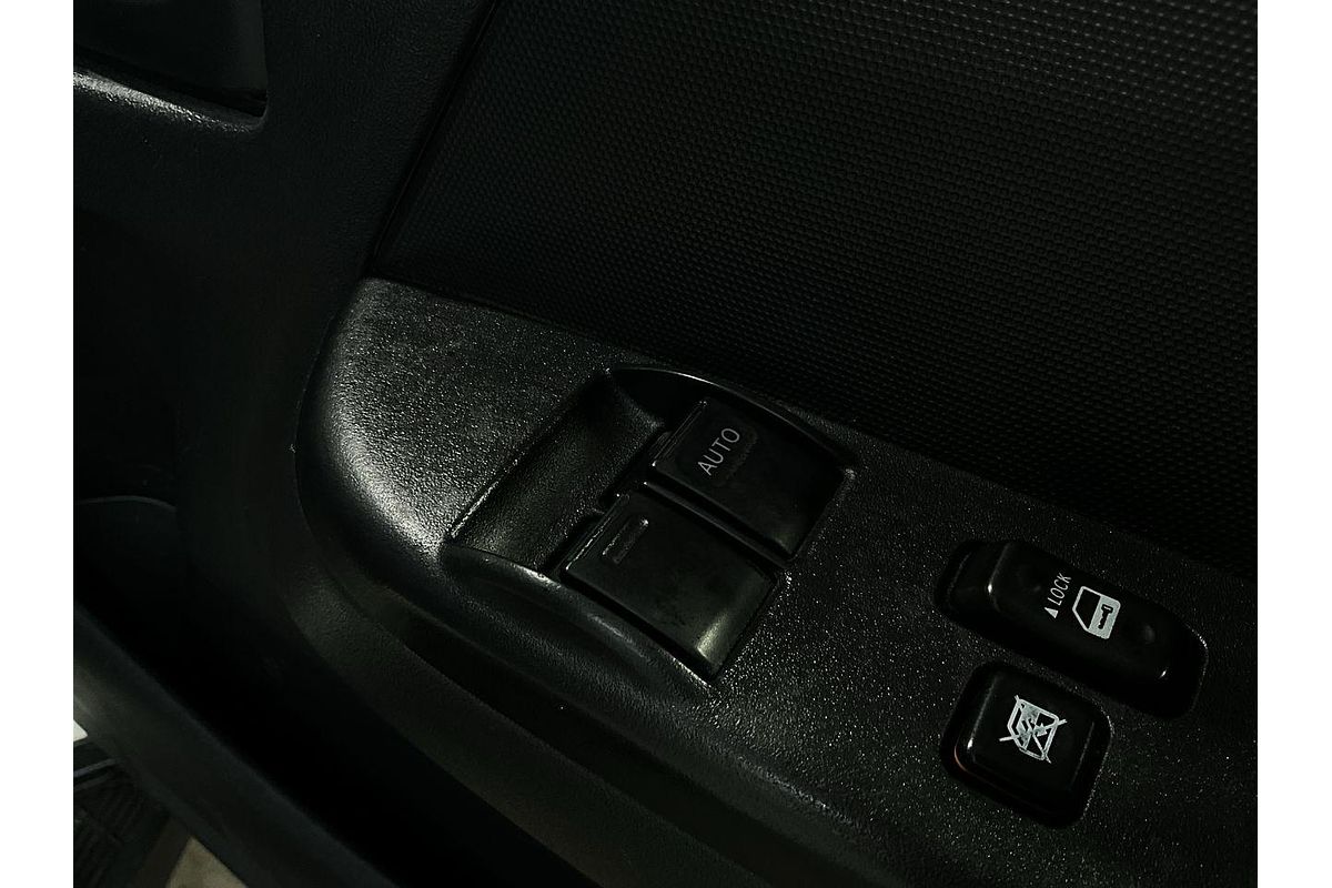 2019 Toyota Hiace Commuter KDH223R