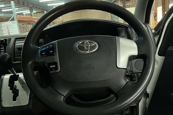 2019 Toyota Hiace Commuter KDH223R