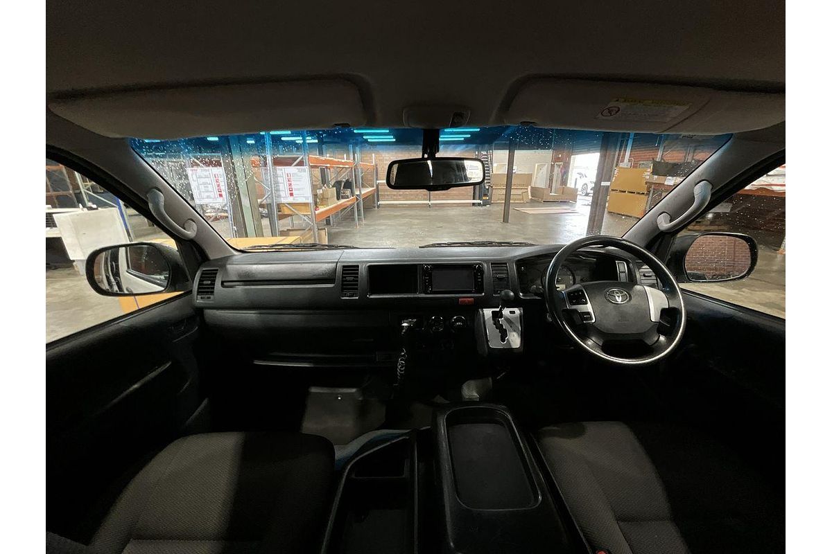 2019 Toyota Hiace Commuter KDH223R