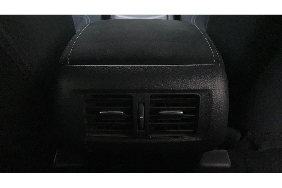 2016 Nissan Navara RX D23 Rear Wheel Drive