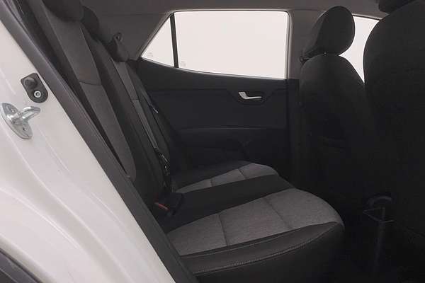 2023 Kia Stonic S YB