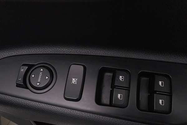 2023 Kia Stonic S YB