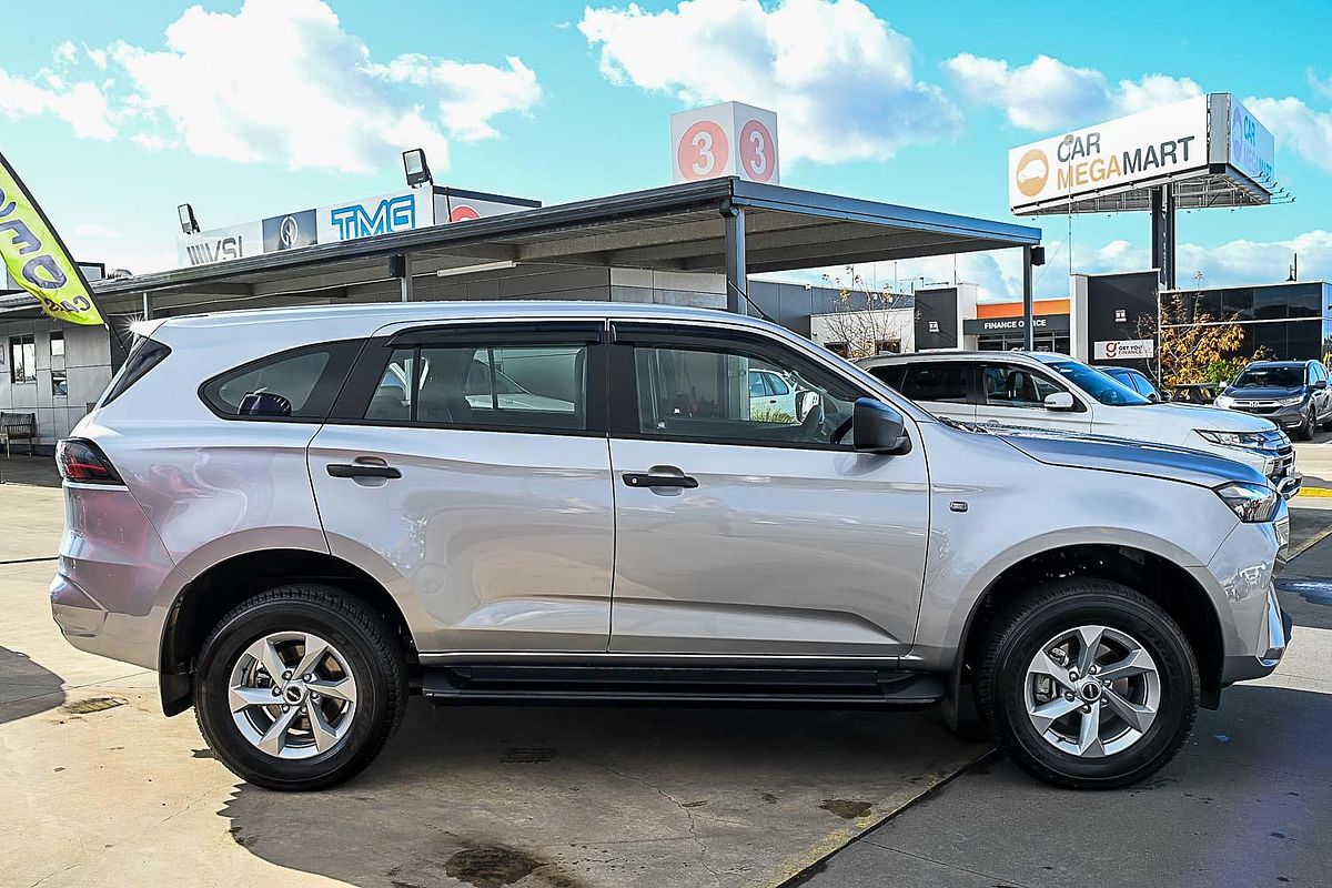 2025 Isuzu MU-X LS-M