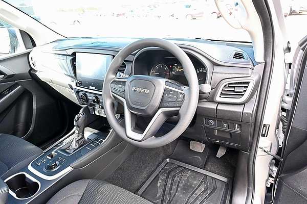 2025 Isuzu MU-X LS-M